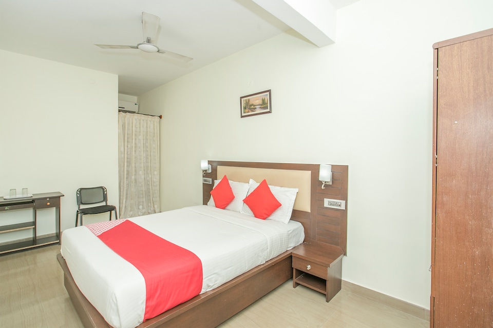 OYO 13170 Sky Suites, Koramangala Sony World Signal, Bangalore