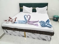 SPOT ON MidWay Hotel Highway & Restaurant