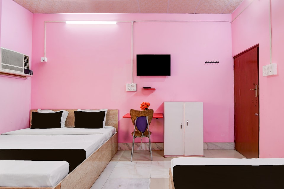 Super Hotel O Shakuntala Park Bus Terminus Behala, Behala Kolkata, Kolkata