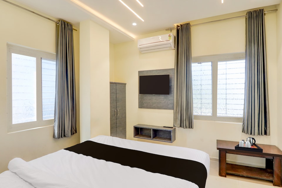 Super Hotel O Vemulawada Temple Formerly Kamakshi Bliss, Karimnagar, Karimnagar