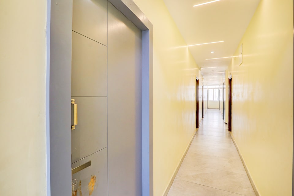 Super Hotel O Vemulawada Temple Formerly Kamakshi Bliss, Karimnagar, Karimnagar