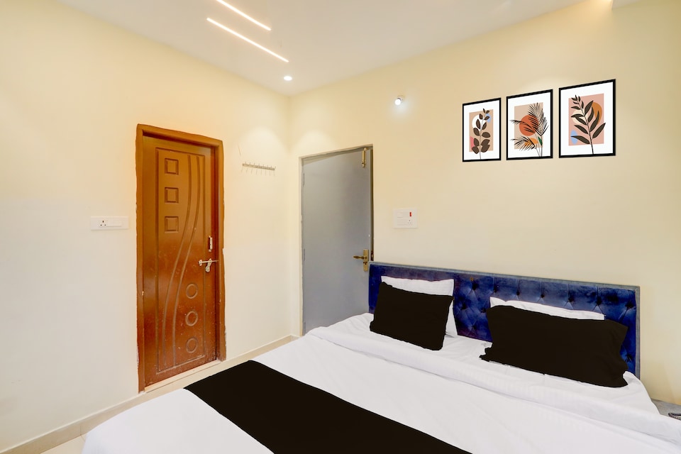 Super Hotel O Vemulawada Temple Formerly Kamakshi Bliss, Karimnagar, Karimnagar