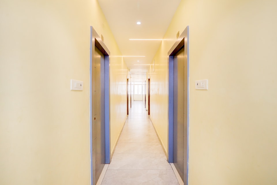 Super Hotel O Vemulawada Temple Formerly Kamakshi Bliss, Karimnagar, Karimnagar