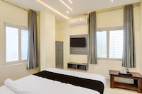 Hotel O Vemulawada Temple Formerly Kamakshi Bliss