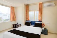 Hotel O Vemulawada Temple Formerly Kamakshi Bliss