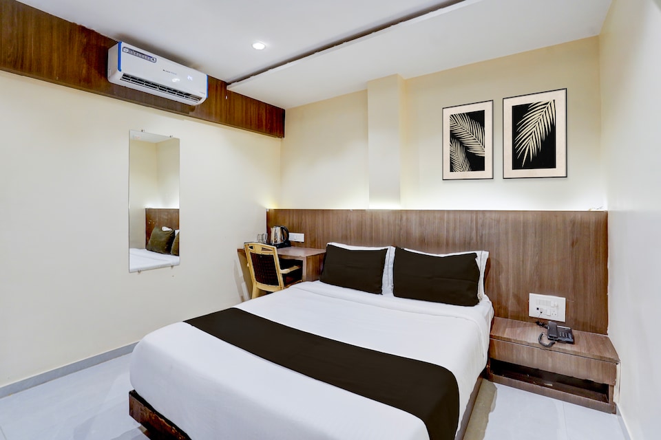 Hotel O Casa Royal Residency, Mumbai BCEC, Mumbai