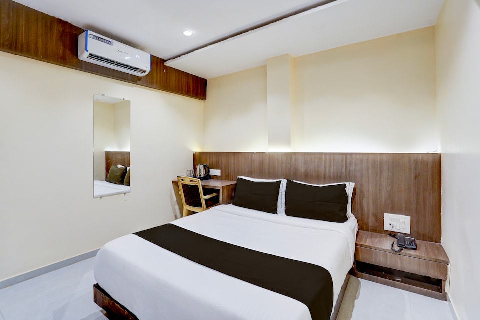 Hotel O Casa Royal Residency, Mumbai BCEC, Mumbai