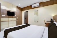 Hotel O Casa Royal Residency