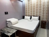 Hotel O Silk Premium