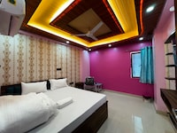 Hotel O Silk Premium