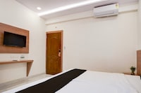 Hotel O Mirage Suites