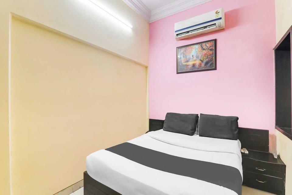 Townhouse Varanasi Railway Station, Cantt, Varanasi