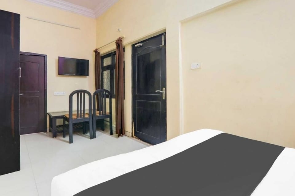 Townhouse Varanasi Railway Station, Cantt, Varanasi