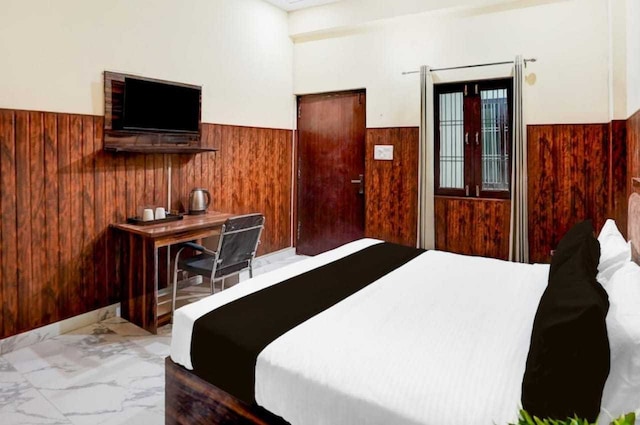 Townhouse Awleshpur Crossway Varanasi Formerly Ganga Vatika