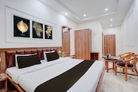 Townhouse Awleshpur Crossway Varanasi Formerly Ganga Vatika