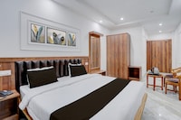 Townhouse Awleshpur Crossway Varanasi Formerly Ganga Vatika