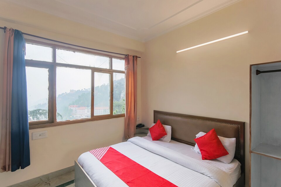 OYO 13186 Hotel Royal View, Kachighati, Shimla