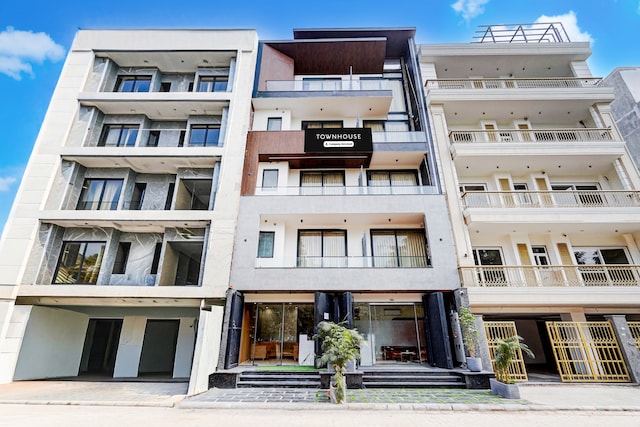 Townhouse Sector 51 Gurgaon