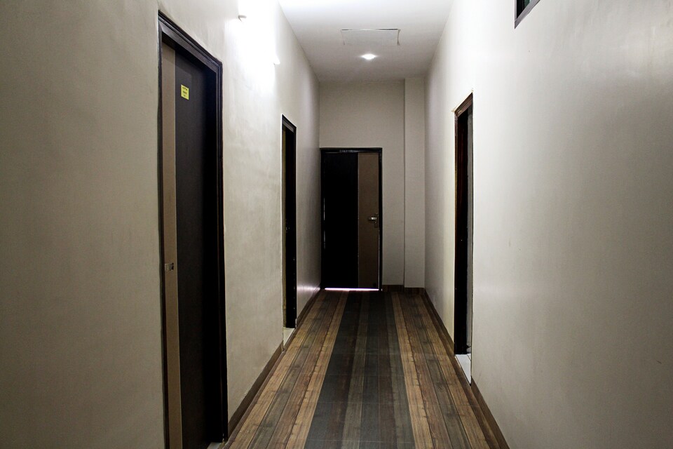 OYO 2555 होटल तारा, Neemrana, नीमराना