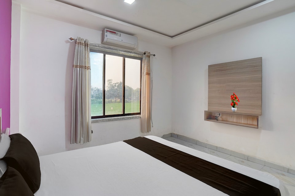 Hotel O by OYO Yash Hotel Lawn And Banquet, Cantonment, Varanasi