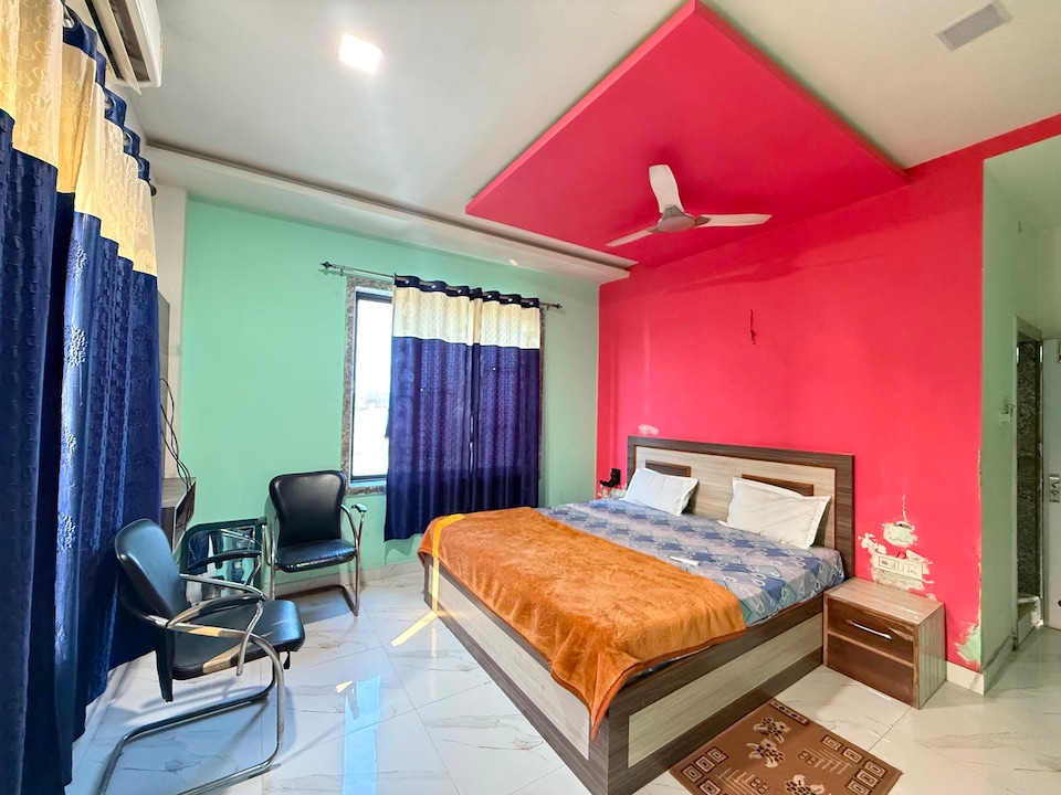 Hotel O Yash Hotel Lawn And Banquet , Cantonment, Varanasi