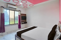 Hotel O by OYO Yash Hotel Lawn And Banquet