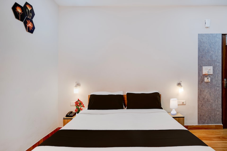 Townhouse ISBT Guwahati Formerly The Pinnacle Inn, Hatigaon Guwahati, Guwahati
