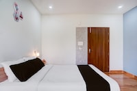 Super Townhouse Lalmati National Highway 27 Formerly The Pinnacle Inn