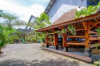 OYO 95018 Anggrek Homestay Jogja Syariah