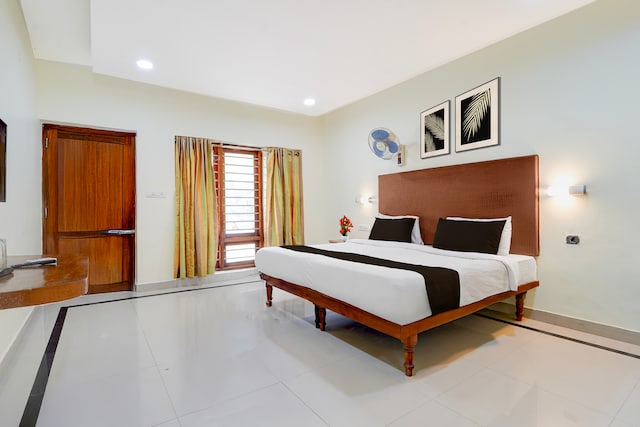 Townhouse Oak Thiruvallam Lakeview Formerly Travancore Island Resort
