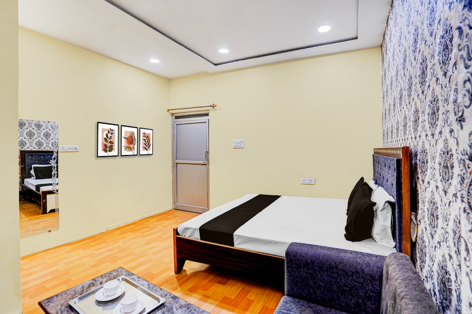 Hotel O Kings Royale Residency, Kanpur City, Kanpur