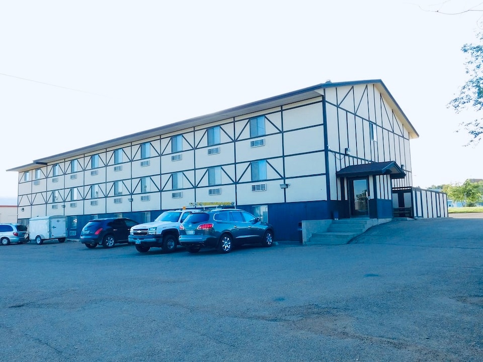 Homestead Inn Wolf Point Hwy 2, Wolf Point, MT, Wolf Point, MT