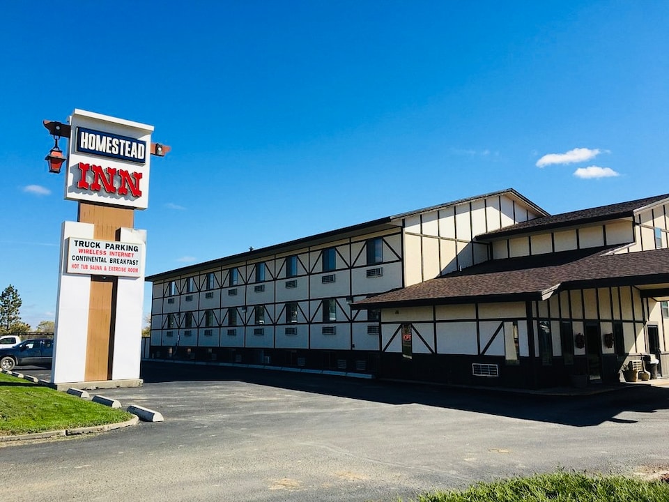 Homestead Inn Wolf Point Hwy 2, Wolf Point, MT, Wolf Point, MT