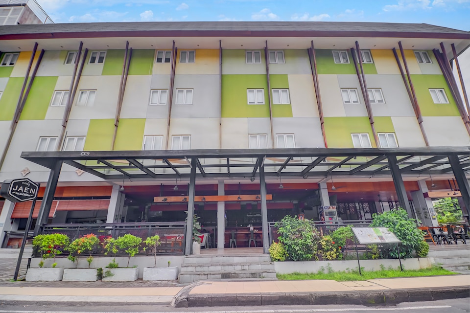 Palette Hotel near Padma, Legian, Bali