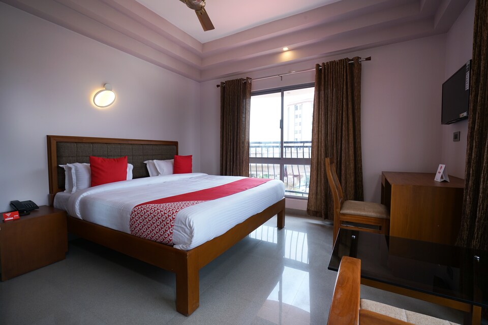 Collection O 13190 Caprice Residency North, Kaloor Kochi, Kochi