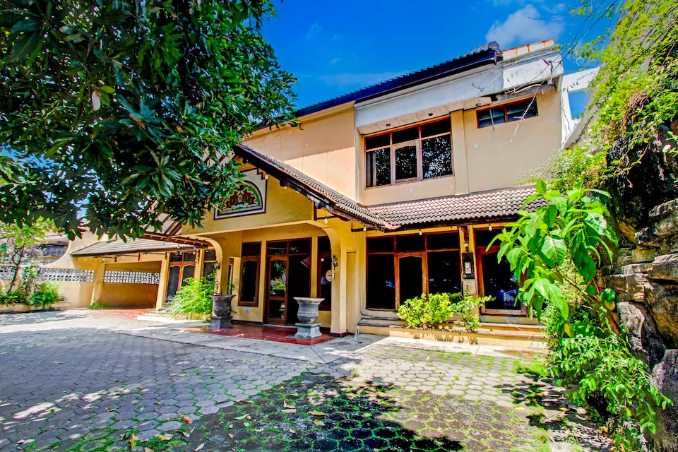 OYO 95023 Hotel Alamanda Garut, Kabupaten Garut, Kabupaten Garut
