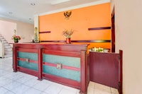 OYO 95023 Hotel Alamanda Garut
