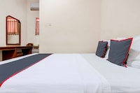 OYO 95025 Hotel Pelita Inn Medan