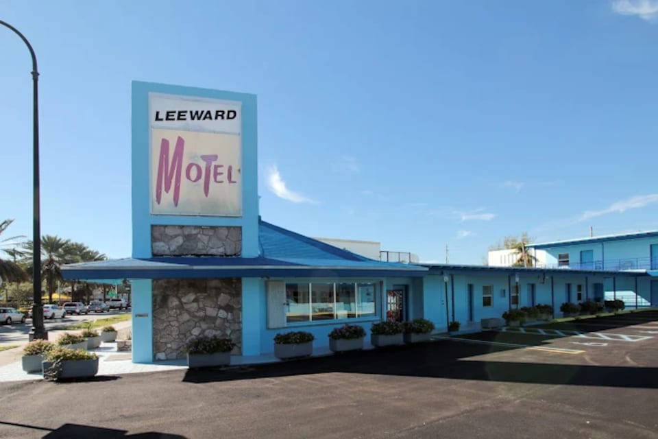 Leeward Motel By Capital O North Miami Beachside, C33056, Miami