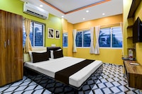 POP 84106E Hotel OLove Birds Hotel