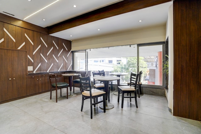 Super Townhouse Vadodara Railway Junction Formerly Hotel Unique