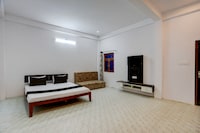 Hotel O The Grand Guest House 