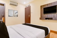 Super Townhouse LBS Road BKC Formerly Royal Palace