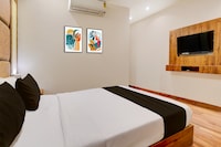 Townhouse LBS Road BKC Formerly Royal Palace