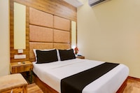 Townhouse LBS Road BKC Formerly Royal Palace