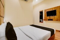 Townhouse LBS Road BKC Formerly Royal Palace