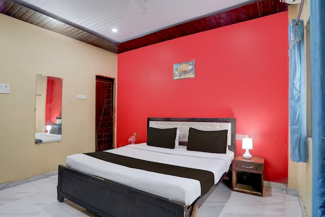 Hotel O FOUR SEASONS P. GUEST HOUSE