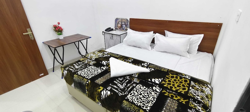Hotel O The King Heaven, Mainpuri, Mainpuri