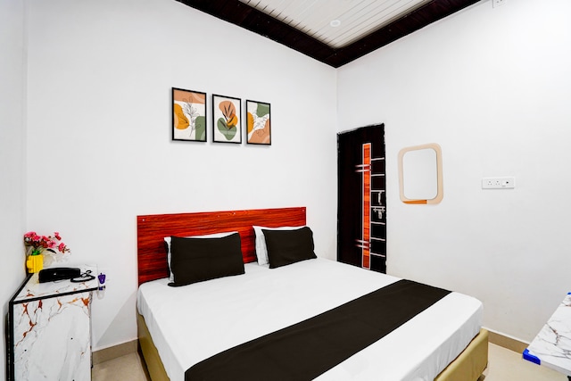 Hotel O by OYO The King Heaven