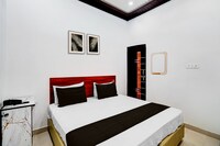 Hotel O by OYO The King Heaven